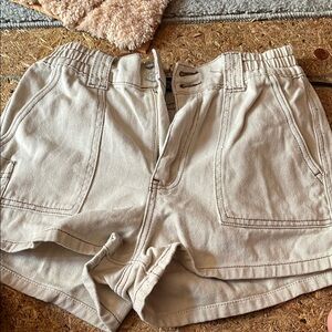 Casual Tan Women's Shorts Size 7